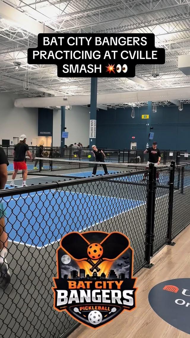 Bat City Bangers getting reps in at Cville Smash 🏓